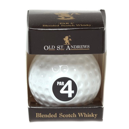 Old St Andrews Par 4 Golf Ball with blended scotch whisky